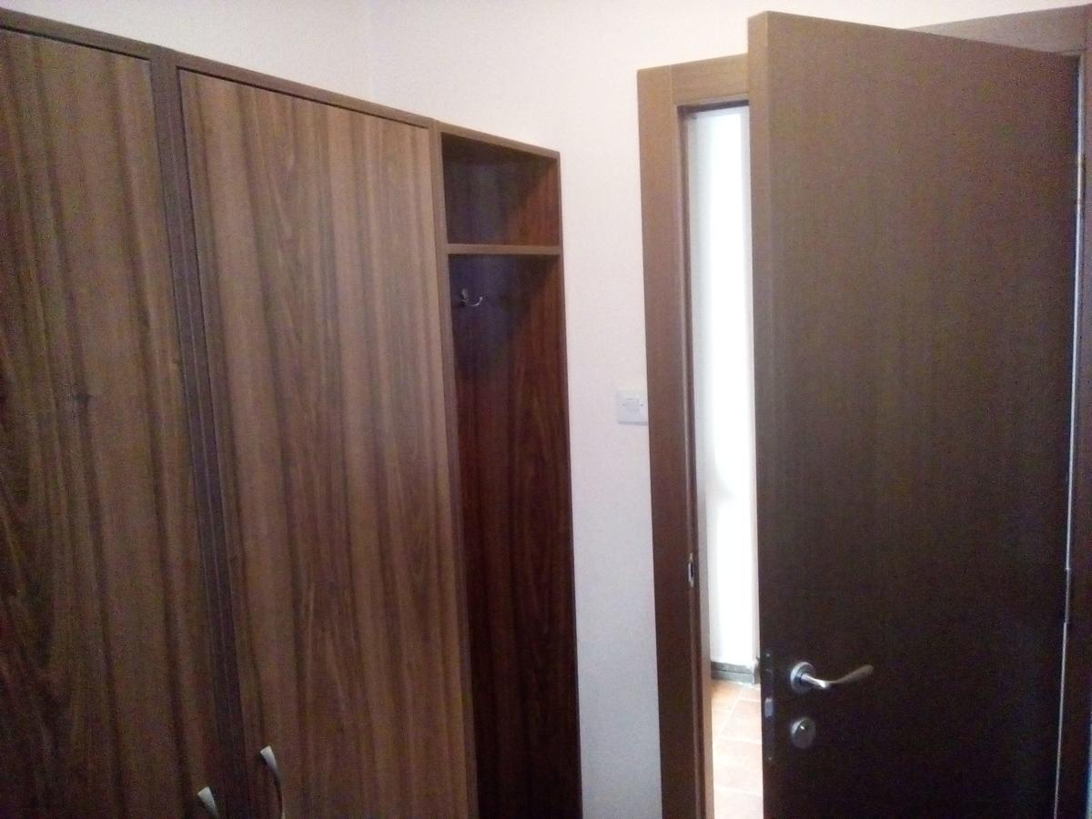 Hotel Restoran Sa Prenocistem Zitiste Exterior foto